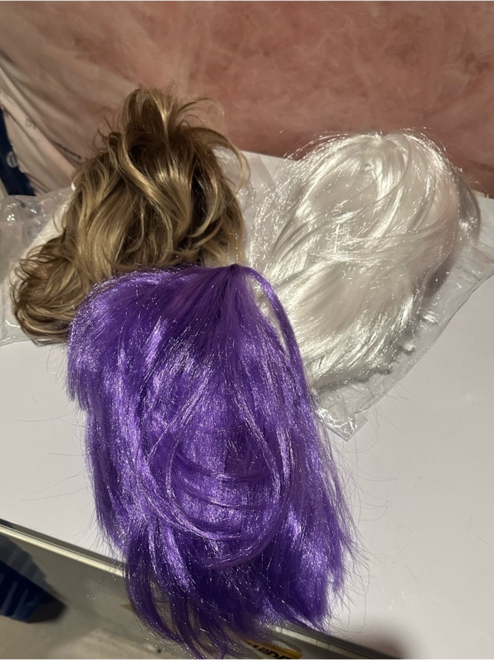 3 Halloween wigs